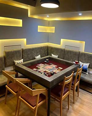 کافه بازی کی برد؟