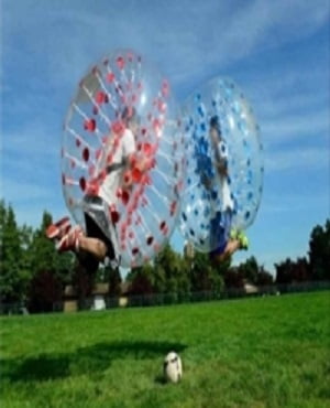 فوتبال حبابی باشگاه انقلاب